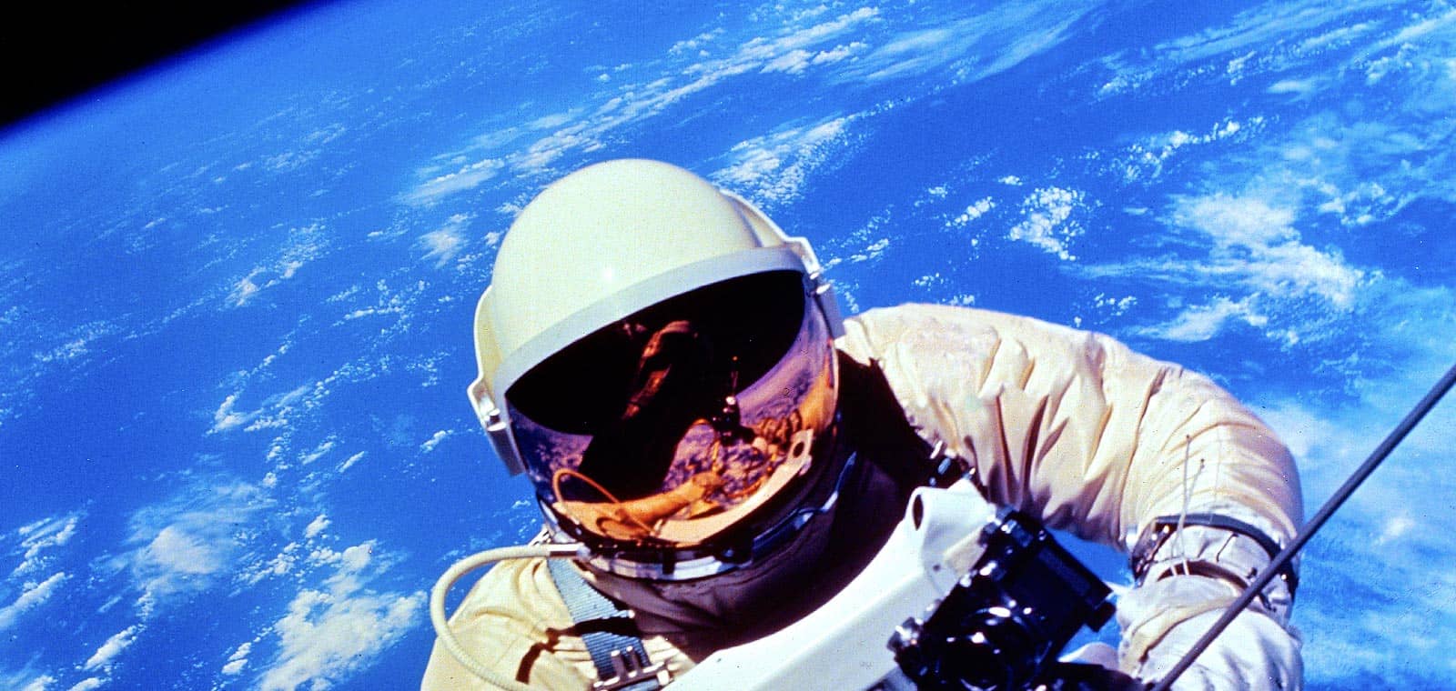 European Bonds Strategies for a ZeroRate Environment AB